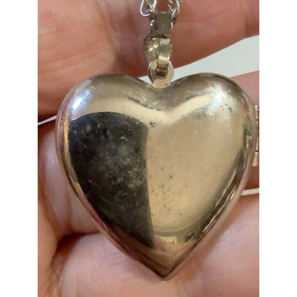 T20158-Vintage Silver Tone Heart Locket Necklace Rhinestone Crystal Pendant - Picture 4 of 7